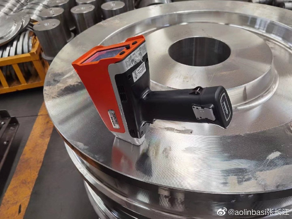 奧林巴斯手持XRF分析儀檢測鈦鎳合金的突出優勢